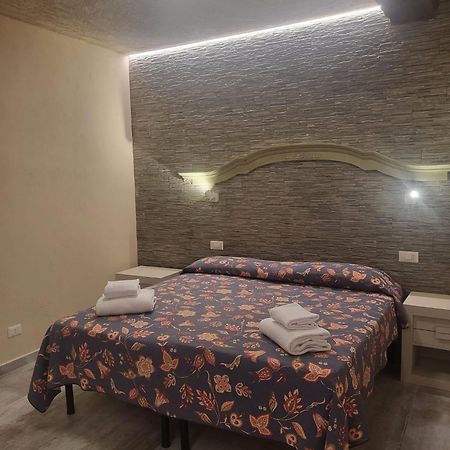 Villa Torricelli Scarperia - Il Giardinetto Residence ภายนอก รูปภาพ