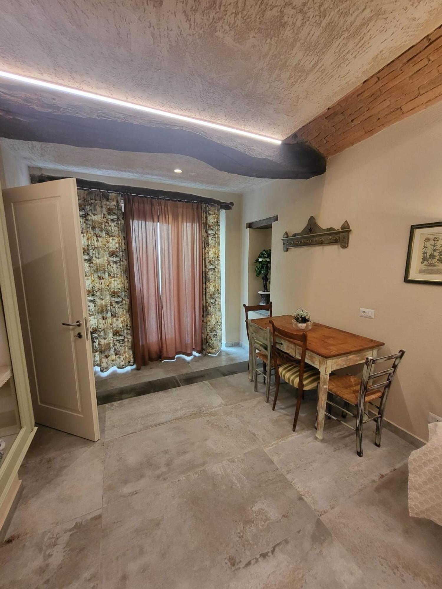 Villa Torricelli Scarperia - Il Giardinetto Residence ภายนอก รูปภาพ
