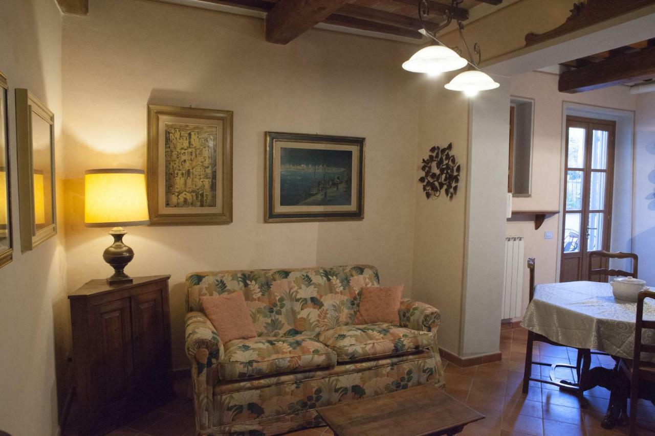 Villa Torricelli Scarperia - Il Giardinetto Residence ภายนอก รูปภาพ